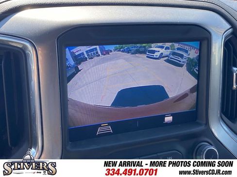 Used 2022 Chevrolet Silverado 1500 LT AWD/4WD image 28