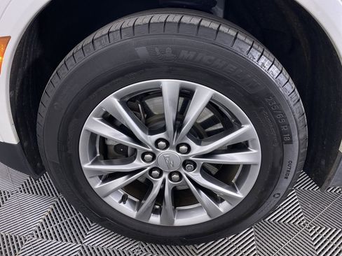 Certified 2023 Cadillac XT5 Premium Luxury image 16