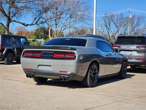 Used 2023 Dodge Challenger R/T Scat Pack w/ Plus Package image 7