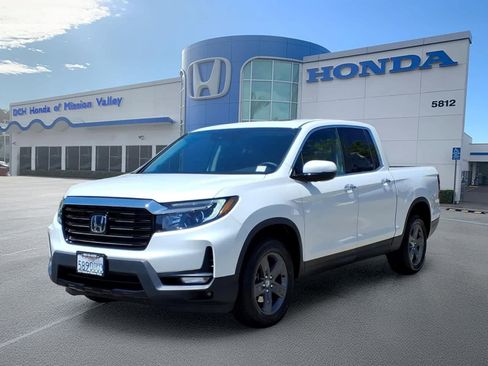 Used 2023 Honda Ridgeline RTL-E image 1