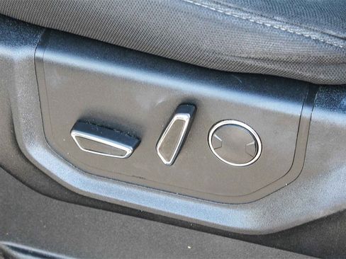 Used 2018 Ford F150 XLT w/ Equipment Group 302A Luxury image 27