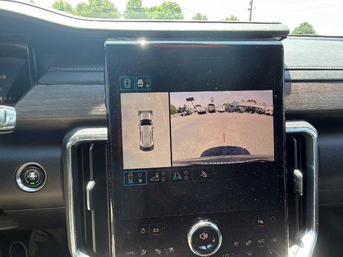 Used 2024 GMC Acadia Denali w/ Super Cruise Package FWD image 32