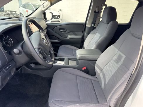 Used 2023 Nissan Frontier S w/ Tow Package image 17