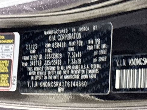 New 2026 Kia Carnival EX image 24