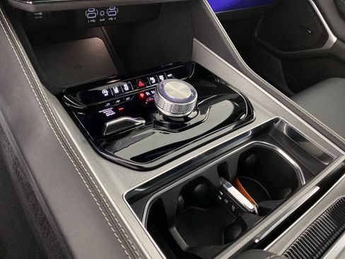 New 2025 Jeep Wagoneer Series II w/ Premium Group I image 28