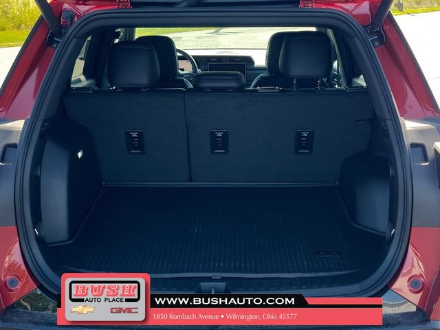 New 2027 GMC Terrain AT4 w/ Convenience Package III AWD/4WD image 9