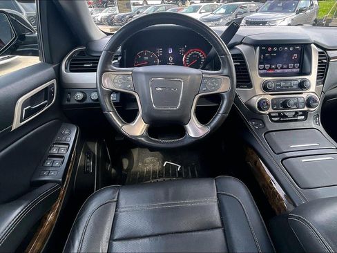 Used 2016 GMC Yukon XL Denali w/ Open Road Package image 5