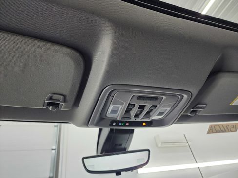 Used 2022 GMC Sierra 2500 Denali image 11