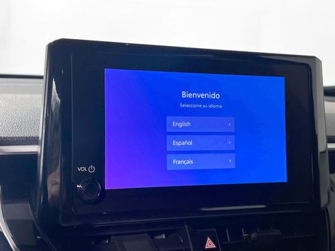 Used 2025 Toyota Corolla Cross L image 27