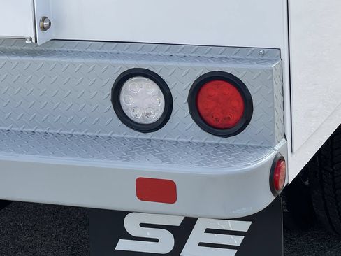 New 2024 Ford F550 2WD SuperCab Super Duty image 9