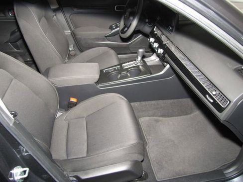 Certified 2024 Honda Civic LX image 18