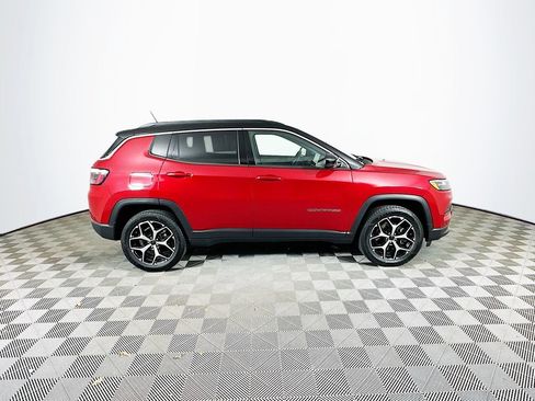 Certified 2025 Jeep Compass Limited AWD/4WD image 13
