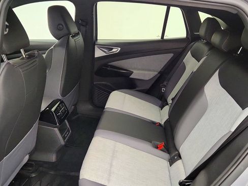 Used 2023 Volkswagen ID.4 Pro RWD image 19