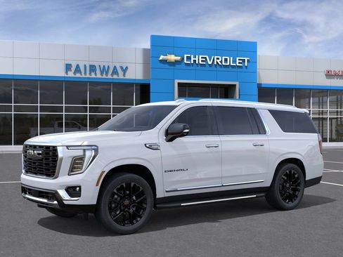 New 2026 GMC Yukon XL Denali w/ Advanced Technology Package AWD/4WD image 3