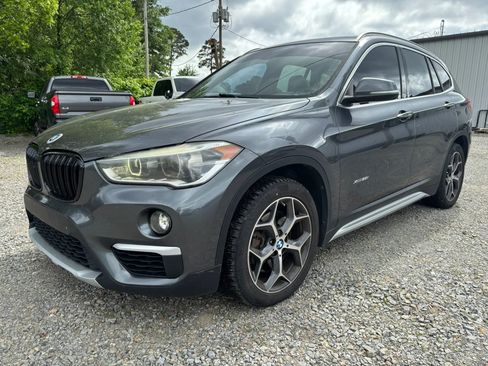 Used 2016 BMW X1 xDrive28i AWD/4WD image 4
