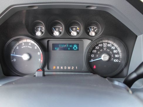 Used 2015 Ford F250 XL w/ Power Equipment Group AWD/4WD image 14