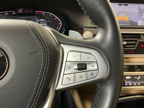 Certified 2022 BMW 750i xDrive 750i xDrive w/ Executive Package image 16