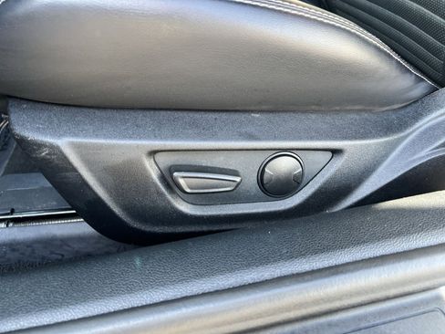 Used 2021 Ford Mustang Mach 1 w/ Mach 1 Handling Package RWD image 22