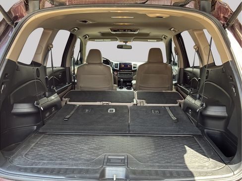 Used 2017 Honda Pilot EX-L image 9