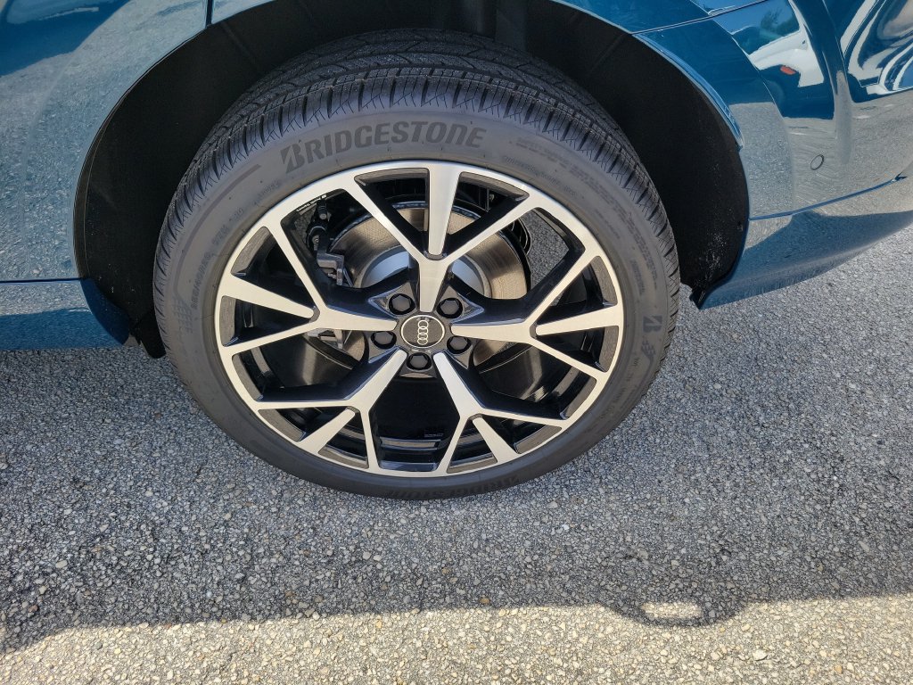New 2026 Audi Q3 quattro 2.0T AWD/4WD image 29