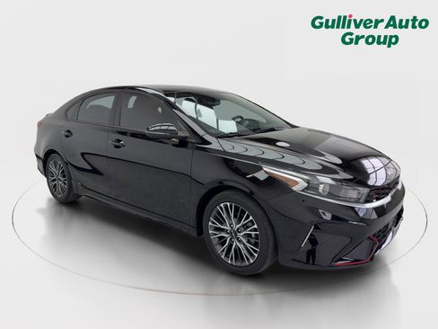 Used 2023 Kia Forte GT-Line w/ GT-Line Premium Package image 12
