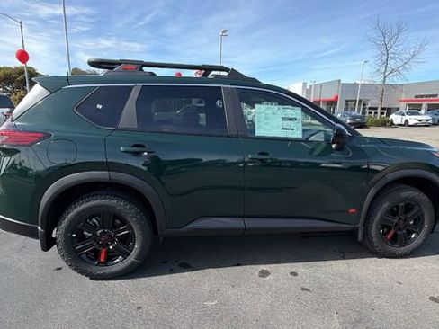 New 2026 Nissan Rogue SV image 3