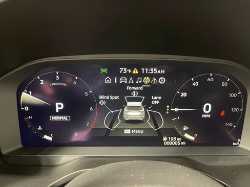 New 2025 Mitsubishi Outlander SE image 5