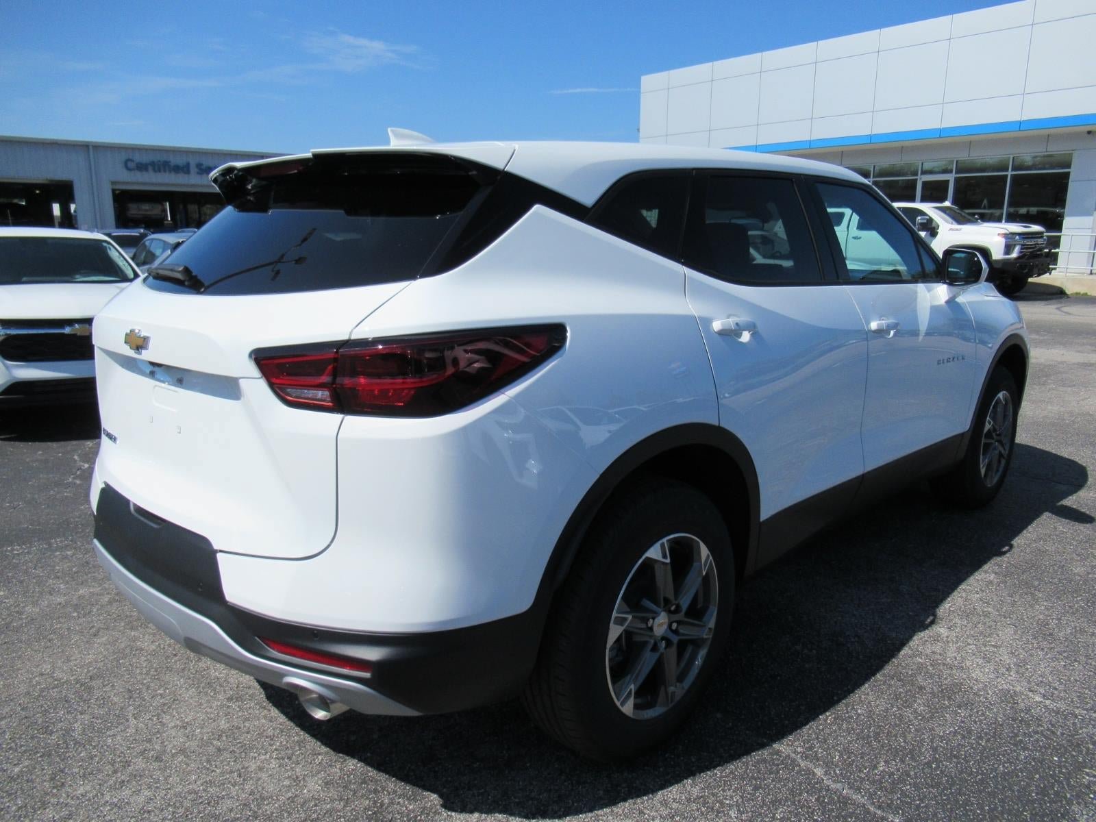 New 2026 Chevrolet Blazer LT FWD image 5