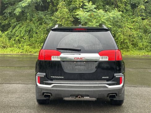 Used 2016 GMC Terrain SLT w/ Open Road Package AWD/4WD image 4