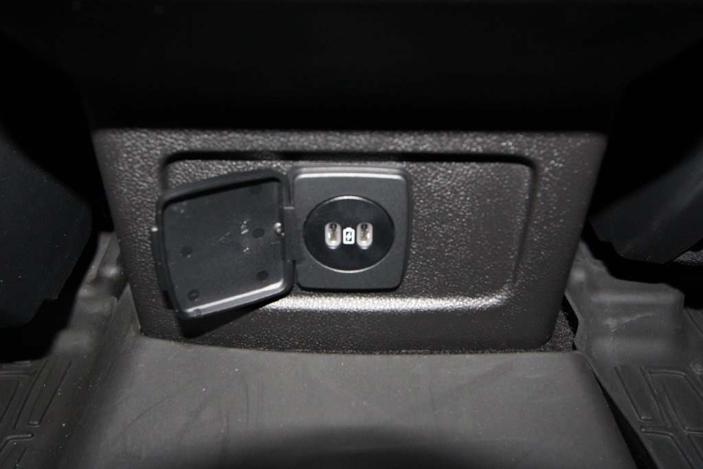 Used 2025 Lincoln Corsair Grand Touring AWD/4WD image 28