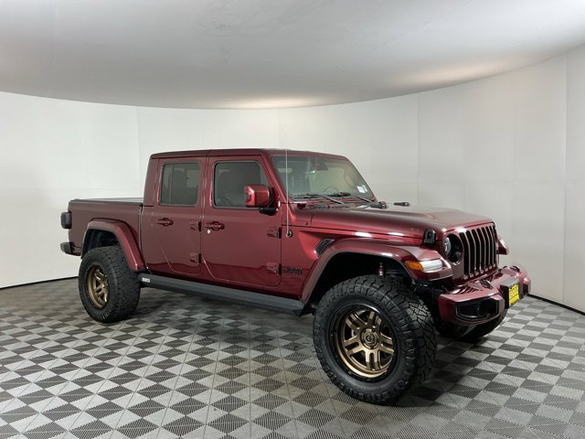 Used 2021 Jeep Gladiator Overland AWD/4WD image 3