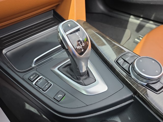 Used 2016 BMW 428i Convertible w/ Technology Package RWD image 31