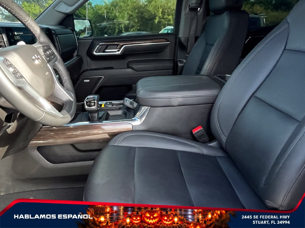 Certified 2025 Chevrolet Silverado 1500 RST w/ Redline Edition AWD/4WD image 10