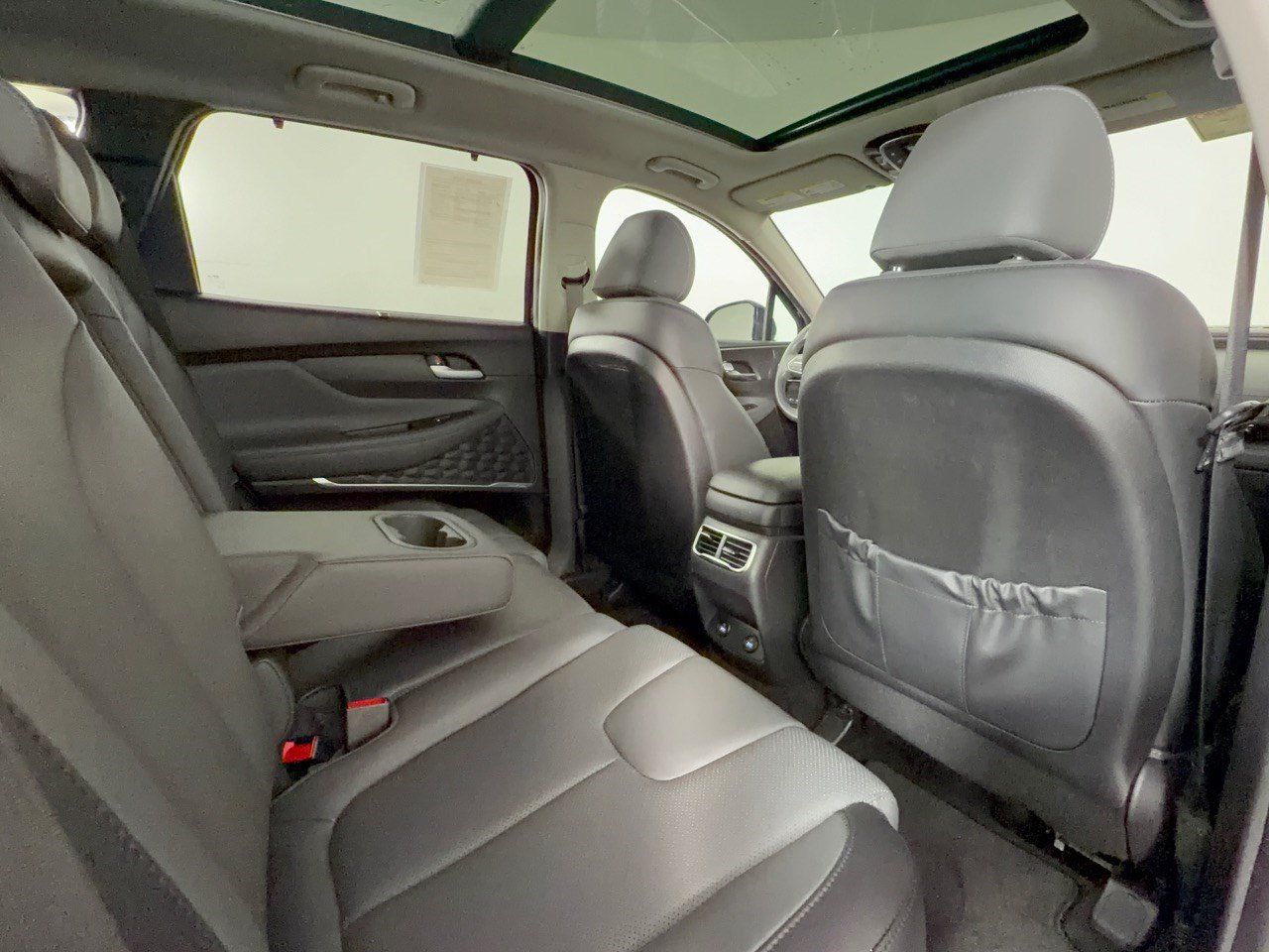 Used 2023 Hyundai Santa Fe SEL w/ Premium Package FWD image 29