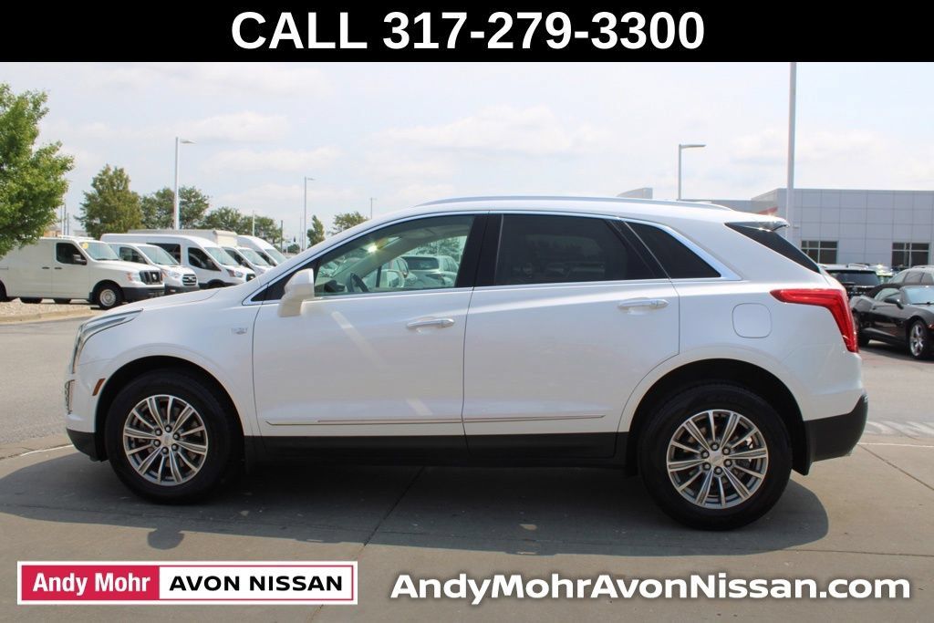 Used 2018 Cadillac XT5 Luxury w/ Driver Awareness Package AWD/4WD image 4