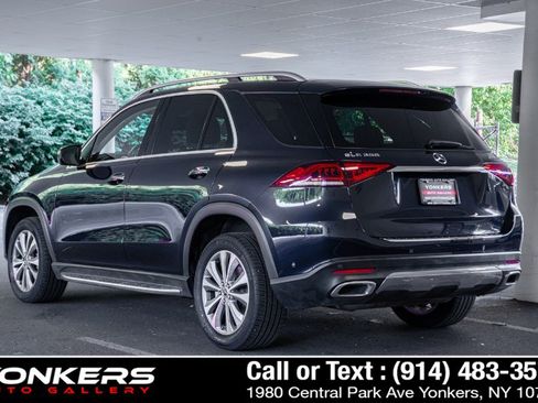 Used 2022 Mercedes-Benz GLE 350 4MATIC w/ Premium Package image 10
