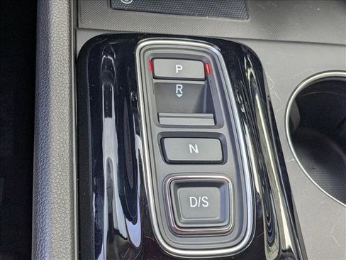 New 2026 Honda Pilot Touring image 12