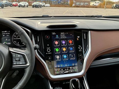 Used 2025 Subaru Outback Touring image 6