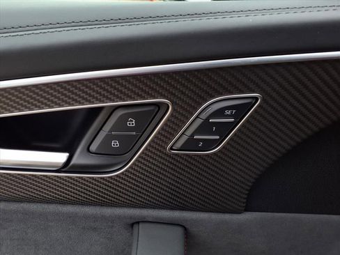 New 2026 Audi RS Q8 performance image 8