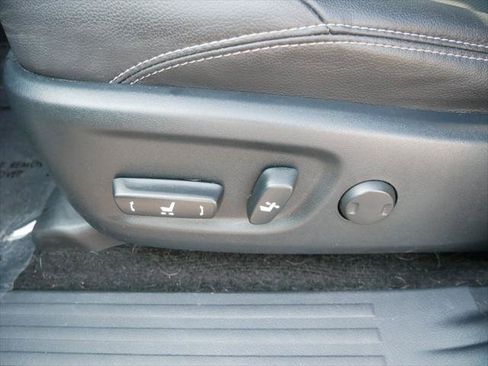 Certified 2023 Toyota 4Runner Limited AWD/4WD image 16