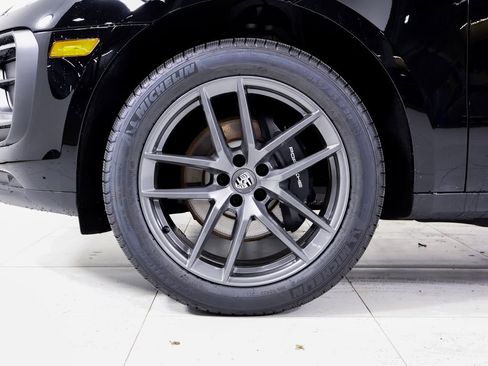 New 2026 Porsche Macan Turbo image 29