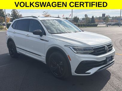 Certified 2024 Volkswagen Tiguan SE R-Line