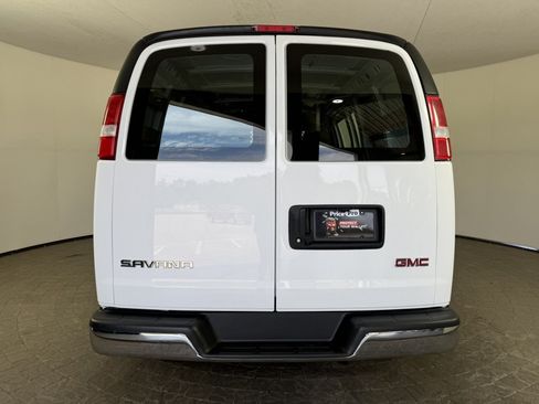 Used 2024 GMC Savana 2500 w/ Driver Convenience Package RWD image 6