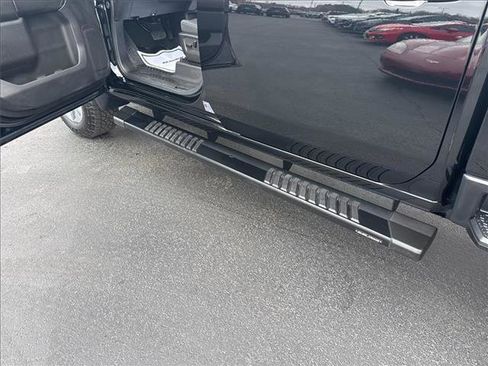 Used 2025 Chevrolet Silverado 2500 Custom w/ Custom Value Package image 16