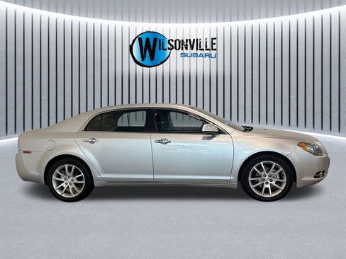Used 2009 Chevrolet Malibu LTZ w/ HFV6 Engine Package FWD image 14
