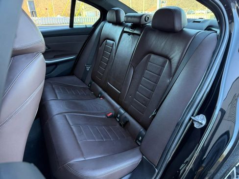 Used 2019 BMW 330i Sedan w/ Convenience Package image 27