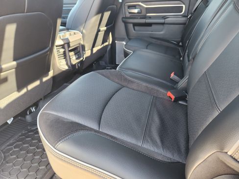 New 2026 RAM 3500 Laramie AWD/4WD image 22
