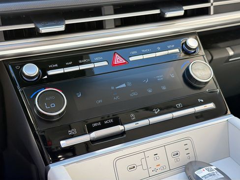 New 2026 Hyundai Santa Fe SEL FWD image 28