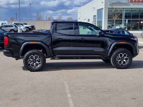 Used 2025 GMC Canyon AT4 w/ AT4X Package image 4