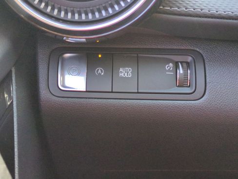 New 2026 Chevrolet Equinox LT image 18